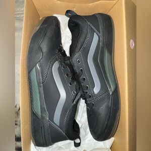 Vans BMX Peak Shoes - EUC